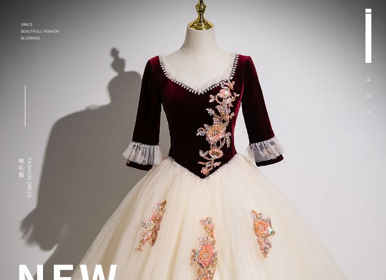 Panel Applique Floral Gown A-Line V-Neck Mesh Beaded Evening Velvet 3/4-Sleeve