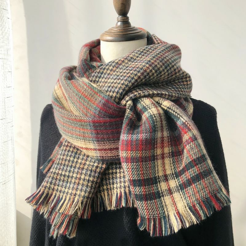Plaid / Lettering Embroidered / Plain Scarf