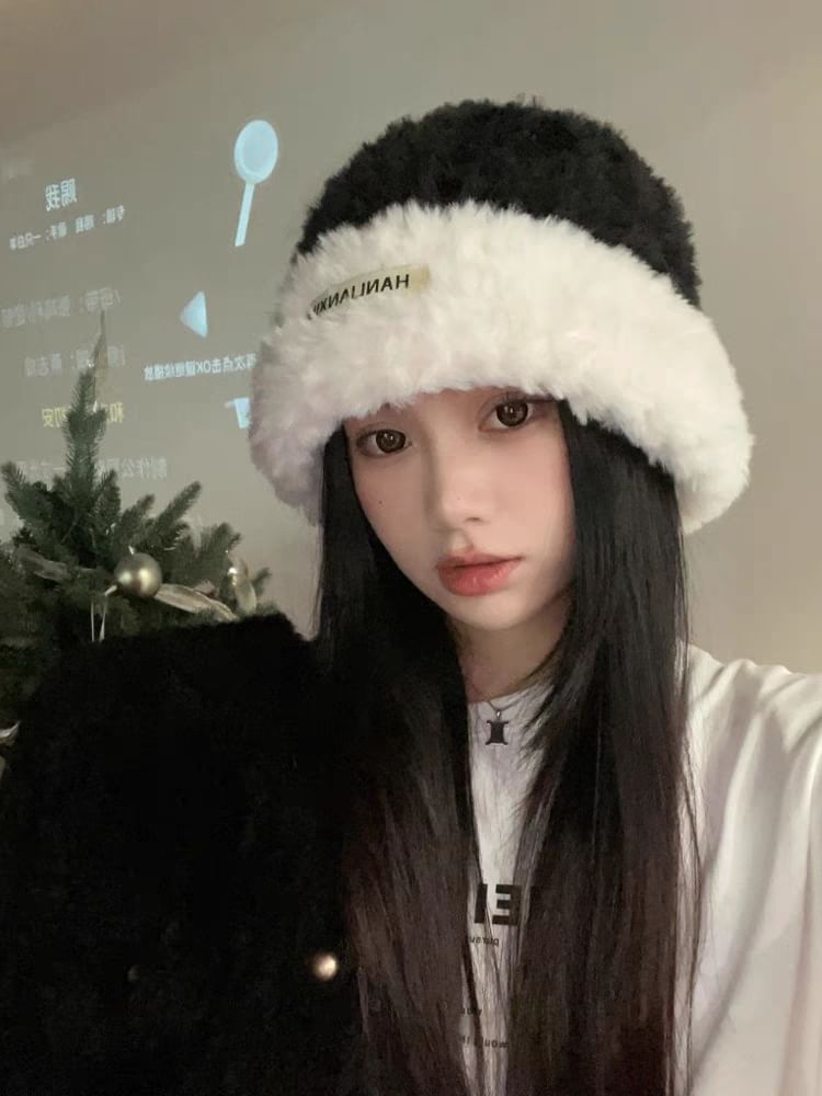 Fluffy / Plain Cable Knit Beanie