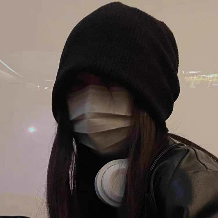 Plain Newsboy Cap / Beanie