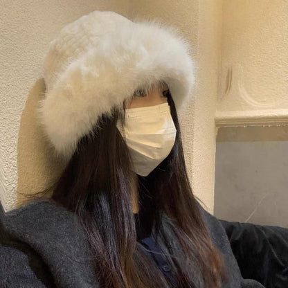 Plain Panel Fluffy Hat / Bucket Hat