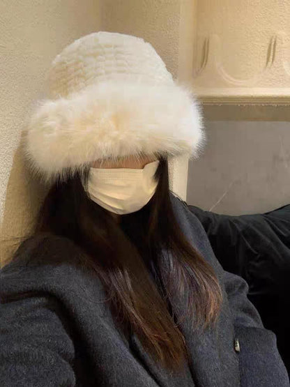 Plain Panel Fluffy Hat / Bucket Hat