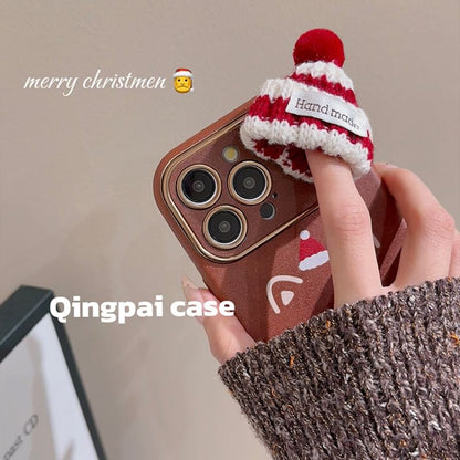 Christmas Dog Phone Case / Mini Knit Beanie Adhesive Decoration / Set - iPhone 16 Pro Max / 16 Pro / 16 Plus / 16 / 15 Pro Max / 15 Pro / 15 Plus / 15 / 14 Pro Max / 14 Pro / 14 Plus / 14 / 13 Pro Max / 13 Pro / 13 / 13 Mini