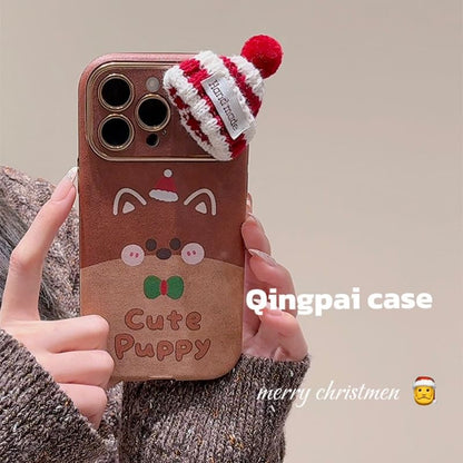 Christmas Dog Phone Case / Mini Knit Beanie Adhesive Decoration / Set - iPhone 16 Pro Max / 16 Pro / 16 Plus / 16 / 15 Pro Max / 15 Pro / 15 Plus / 15 / 14 Pro Max / 14 Pro / 14 Plus / 14 / 13 Pro Max / 13 Pro / 13 / 13 Mini