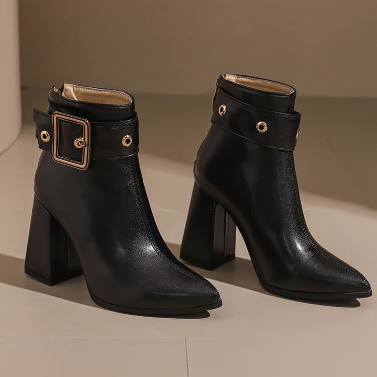 Short buckled Pointed Boots Heel Block
