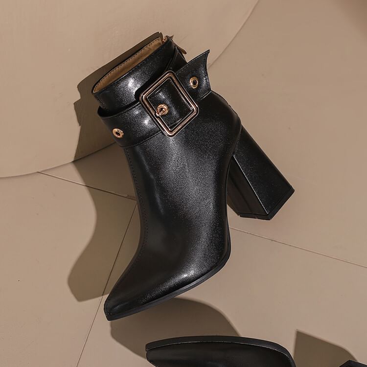 Short buckled Pointed Boots Heel Block