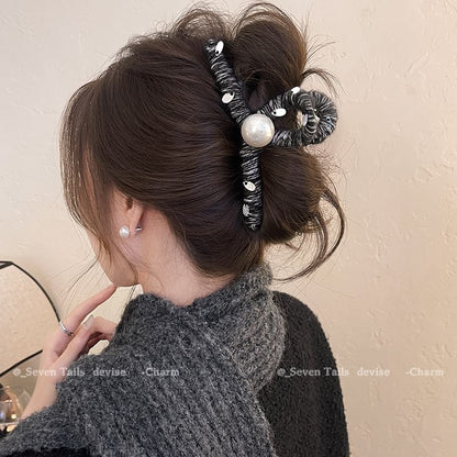 Faux Pearl Hair Claw