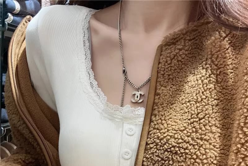 Scoop Neck Lace Trim Fitted Long Sleeve Top