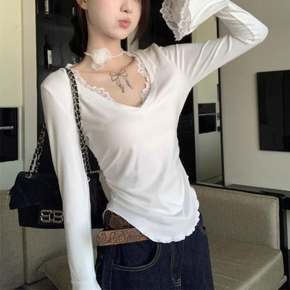Flared Sleeve Lace Trim Fitted V-Neck Top