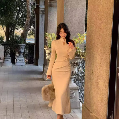 Long Sleeves Mandarin Collar Plain Midi Qipao