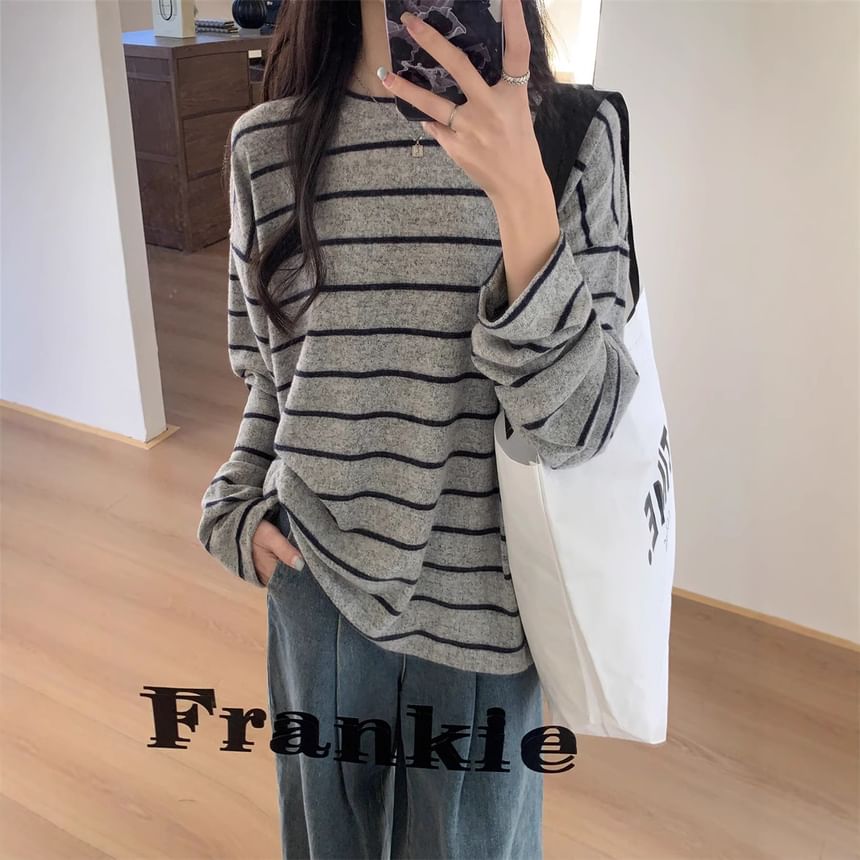 Long-Sleeve Crew Neck Striped Tee