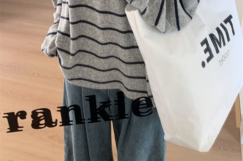 Long-Sleeve Crew Neck Striped Tee