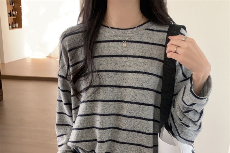 Long-Sleeve Crew Neck Striped Tee