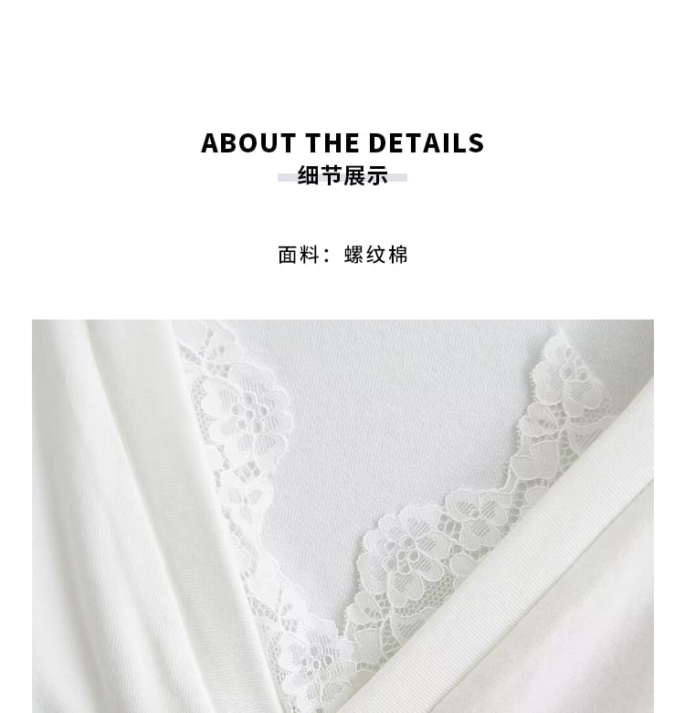 V-Neck Panel Lace T-Shirt with Long Sleeves