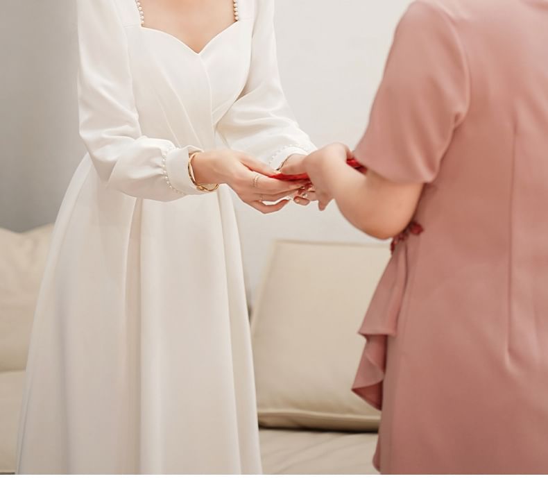 Long-Sleeve V-Neck Plain Midi A-Line Evening Dress