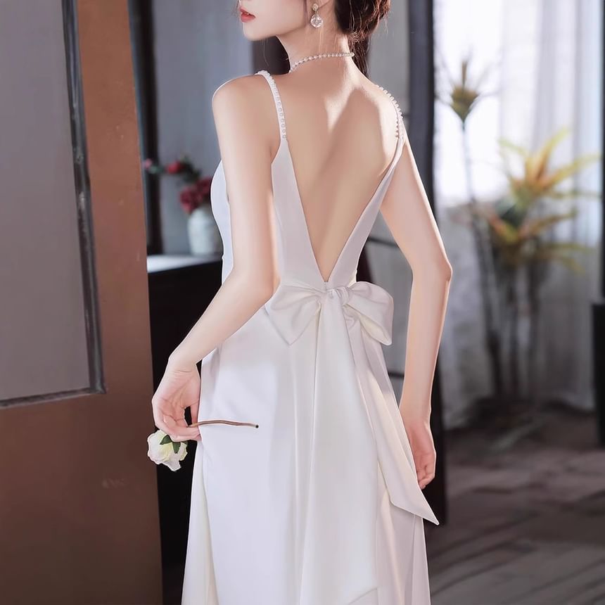 Spaghetti Strap V-Neck Plain A-Line Evening Gown