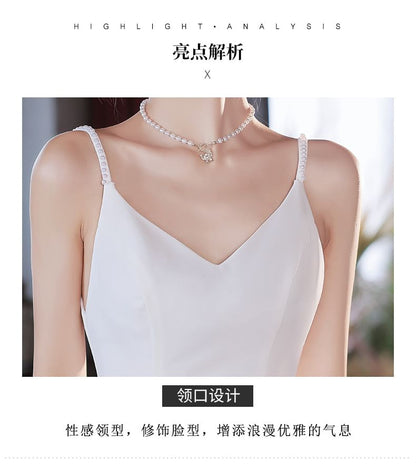 Spaghetti Strap V-Neck Plain A-Line Evening Gown