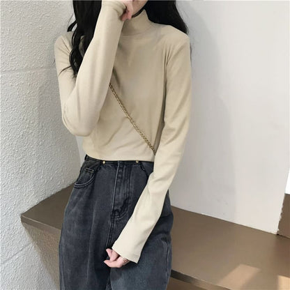 Long-Sleeve Mock Neck Plain T-Shirt