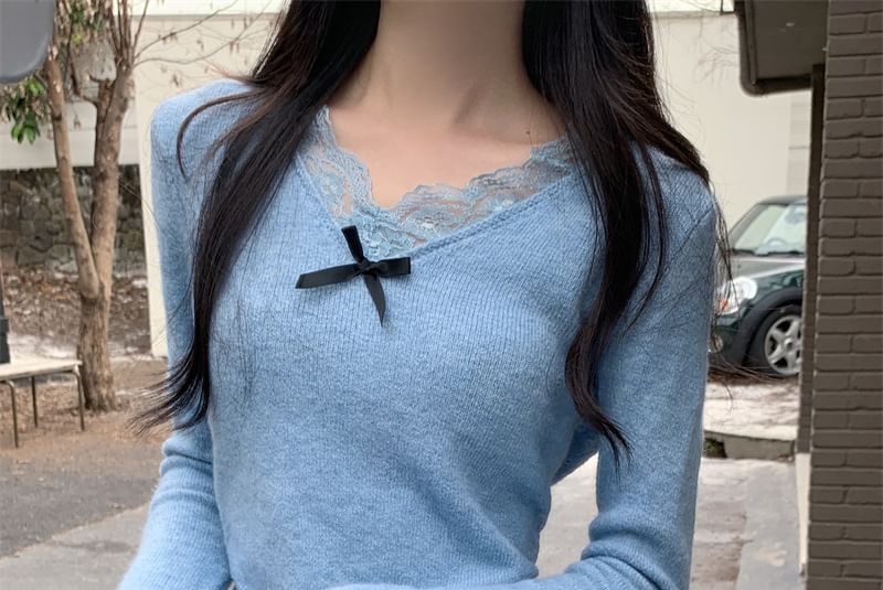 Long-Sleeve V-Neck Plain Bow Accent Lace Trim Slim Fit Knit Top