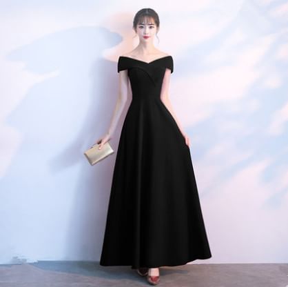 Evening Short Shoulder Off Gown Sleeve V-Neck Plain A-Line