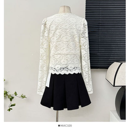 Fleece Lined V-Neck Lace Crop Top