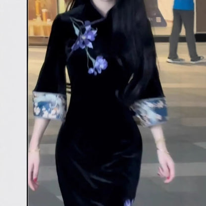 3/4 Sleeve Mandarin Collar Floral Embroidered Velvet Qipao