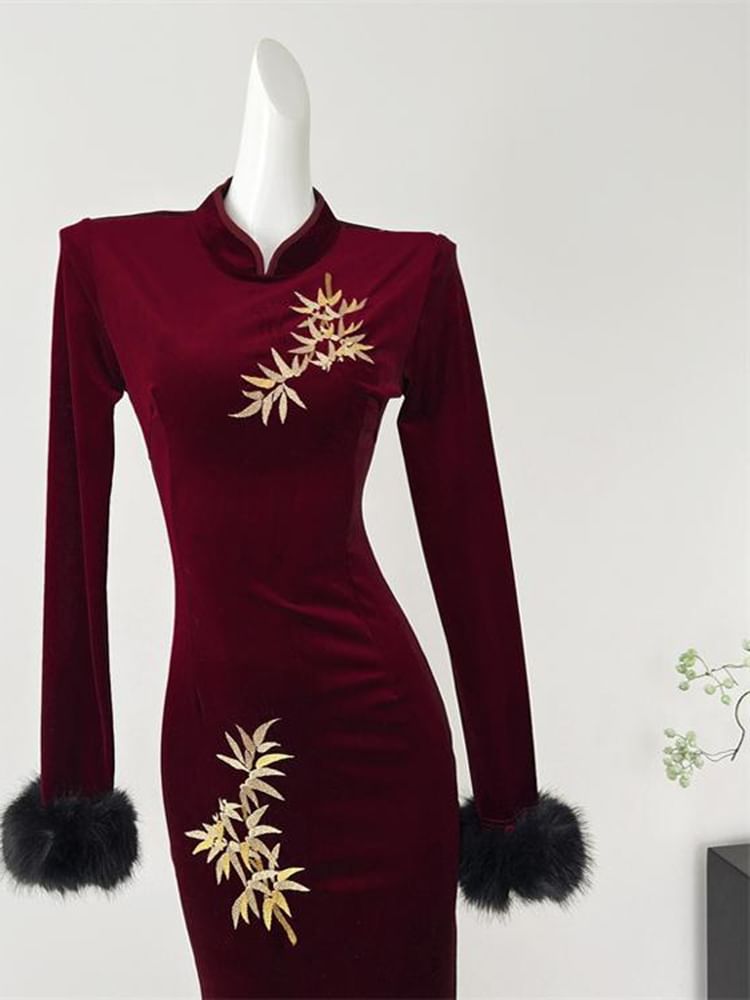 Long Sleeve Mandarin Collar Bamboo Embroidered Velvet Cheongsam Dress
