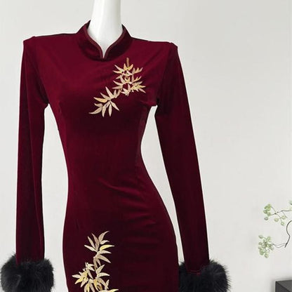 Long Sleeve Mandarin Collar Bamboo Embroidered Velvet Cheongsam Dress