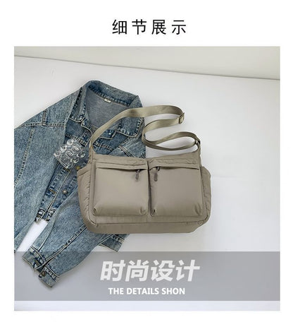 Plain Bag Nylon Messenger