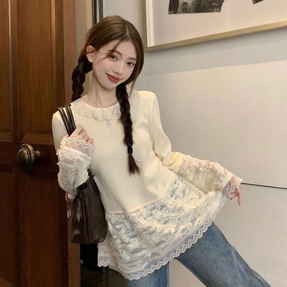Round Neck Lace Panel T-Shirt with Long Sleeves