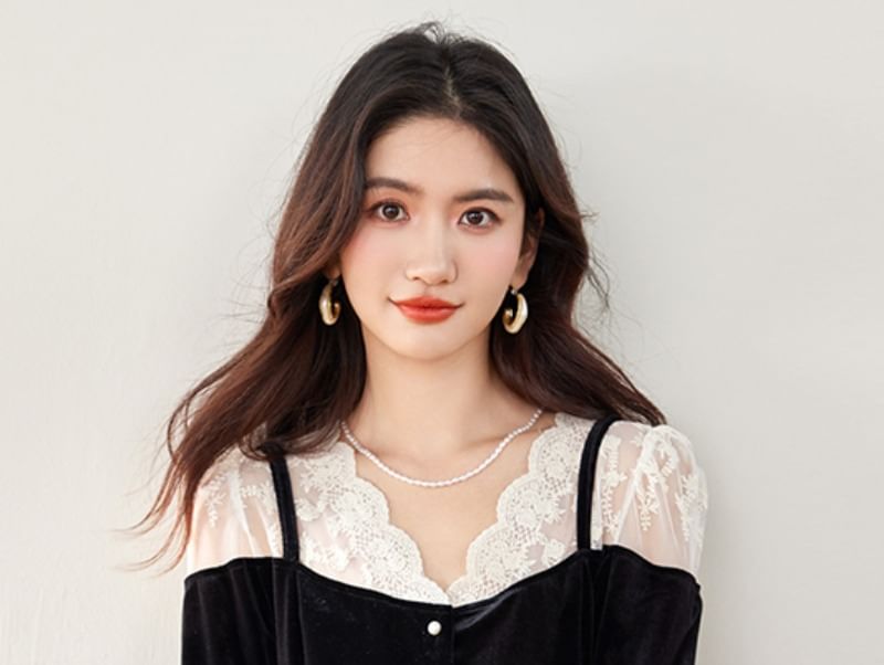 Velvet Lace Panel V-Neck Blouse with Long Sleeves