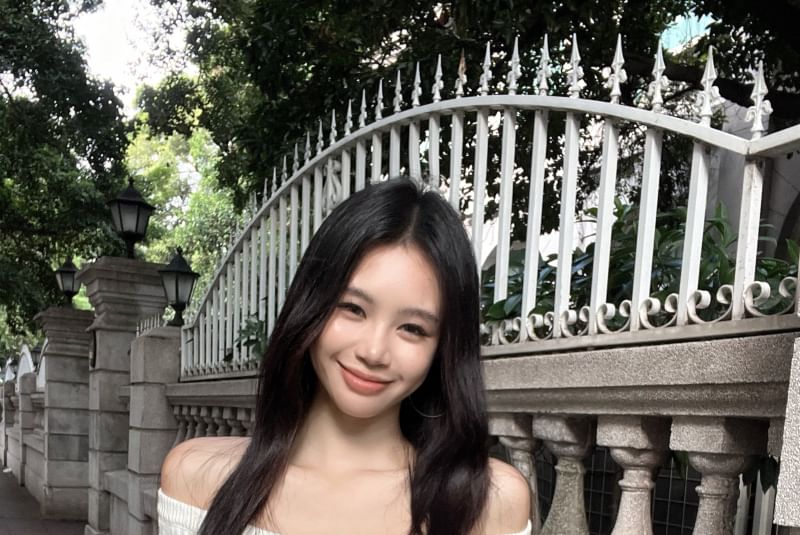 Scoop Neck Plain Cable Knit Sweater