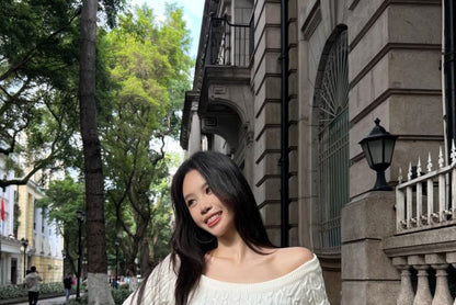 Scoop Neck Plain Cable Knit Sweater