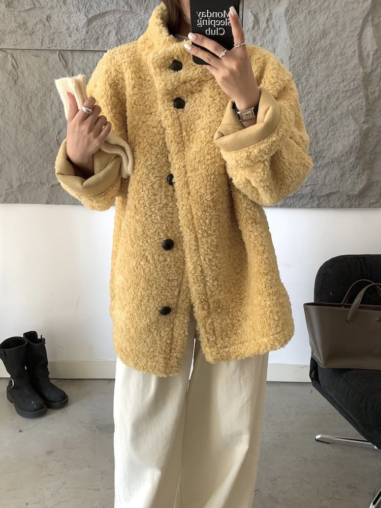 Plain Fluffy Button-Up Jacket
