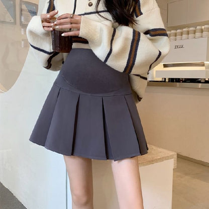 Maternity Mini Pleated Skirt - Solid Color