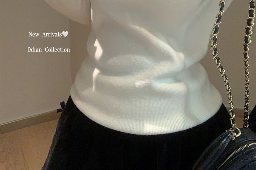 Mock Neck Lace Trim Knit Top with Long Sleeves