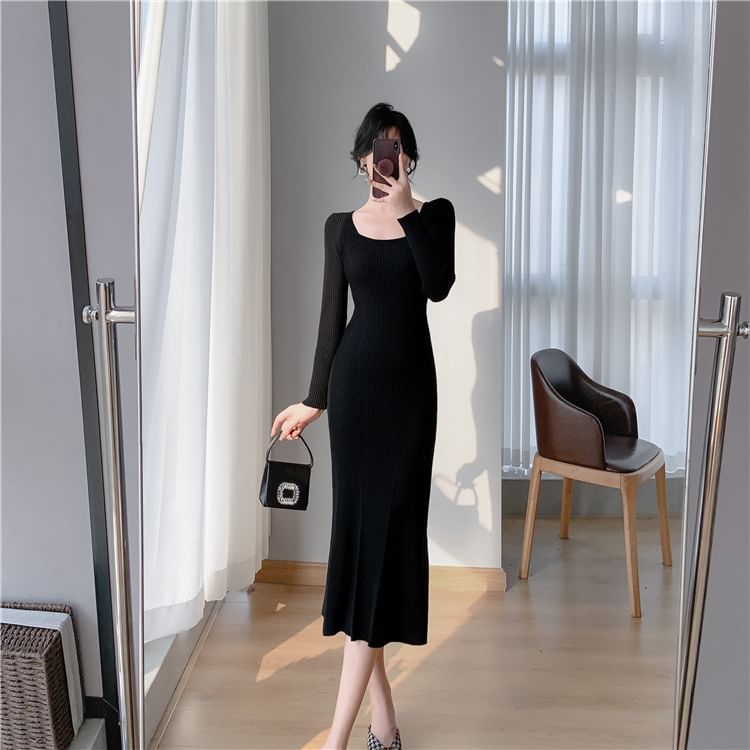 Long-Sleeve Scoop Neck Plain Ribbed Knit Midi Mermaid Dress