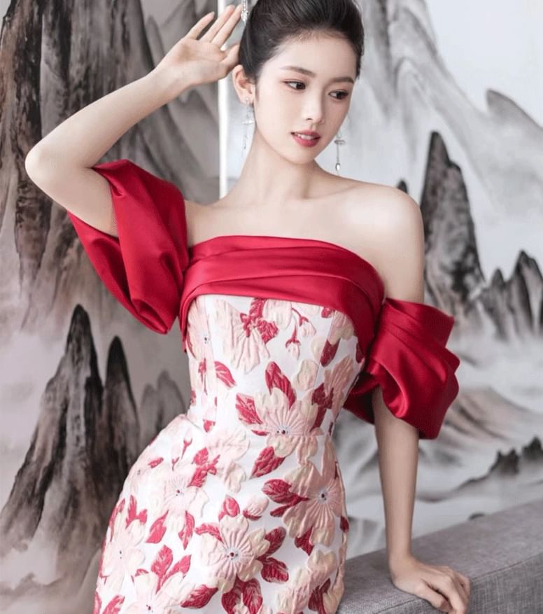 Off-Shoulder Floral Sheath Evening Gown