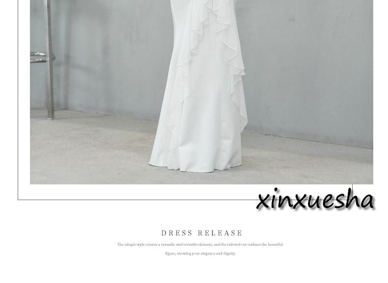 Mermaid Plain Sleeveless Gown Wedding Back Open Ruffle