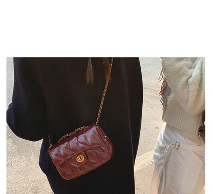 Quilted Chain Strap Faux Leather Shoulder Bag
