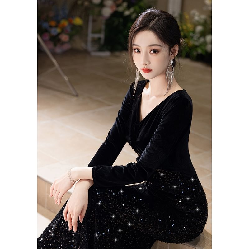 V-Neck Evening Long Mermaid Gown Sleeve Sequin Velvet