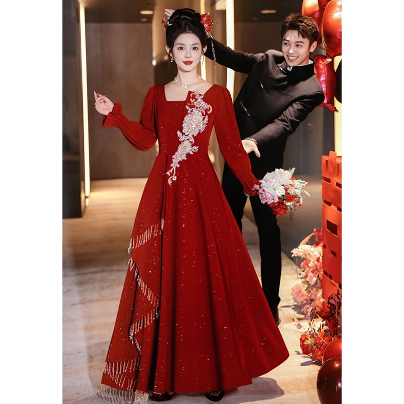 Neck Gown A-Line Embroidered Long Square Sleeve Evening Wedding