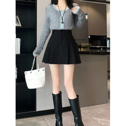 High-Waisted Pleated A-Line Mini Skirt - Solid Design