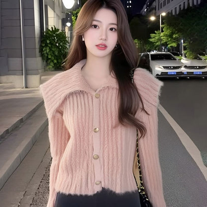 Fluffy Collared Button-Up Plain Cardigan