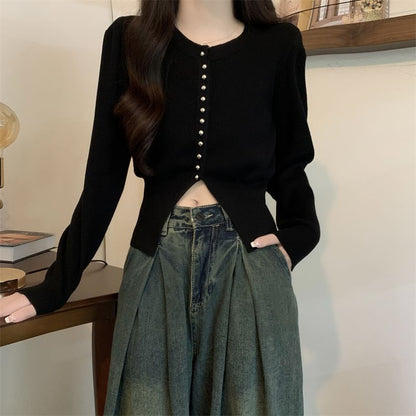 Round Neck Solid Knit Sweater