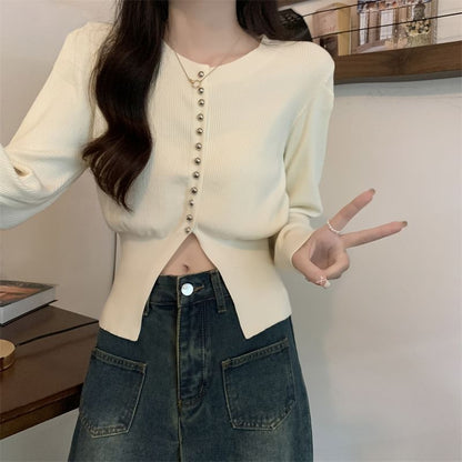 Round Neck Solid Knit Sweater