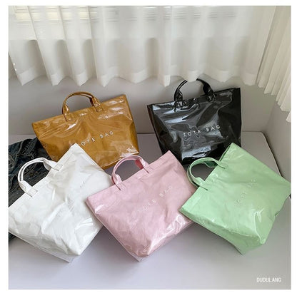 Sac fourre-tout avec lettrage