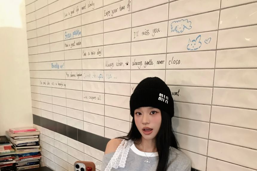 Two-Piece Top & Skirt Set - Lace Panel Sweatshirt with Pleated Mini