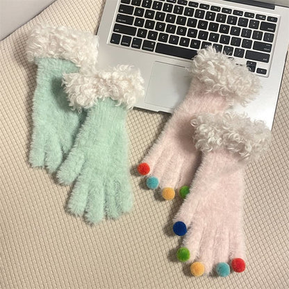 Two Tone Fluffy Trim Gloves