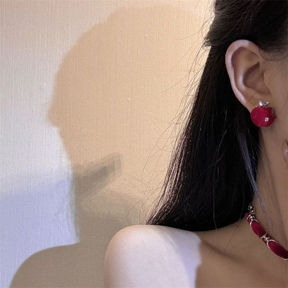 Flower Charm Velvet Choker